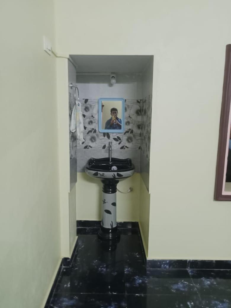 Vian Homestay Honavar Bagian luar foto