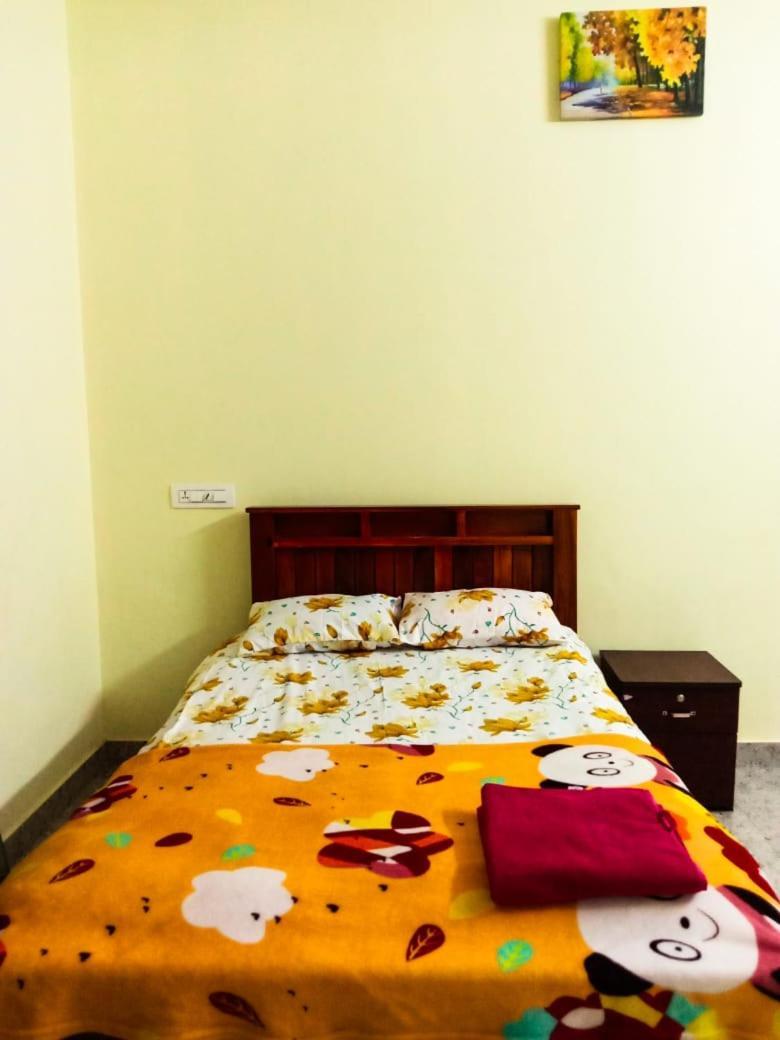 Vian Homestay Honavar Bagian luar foto