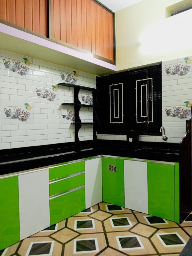 Vian Homestay Honavar Bagian luar foto